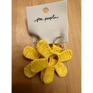 Free People New Wendy Woven Flower Hoops